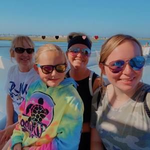 Meet your Posher, Emma